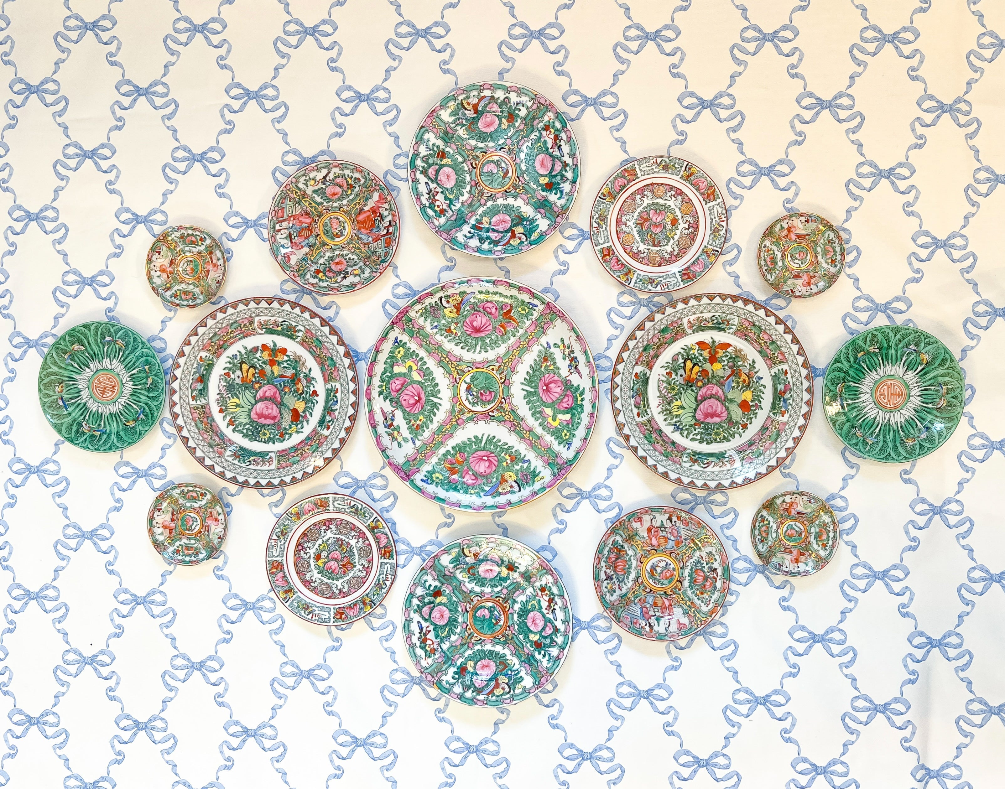 Plates & Plate Walls